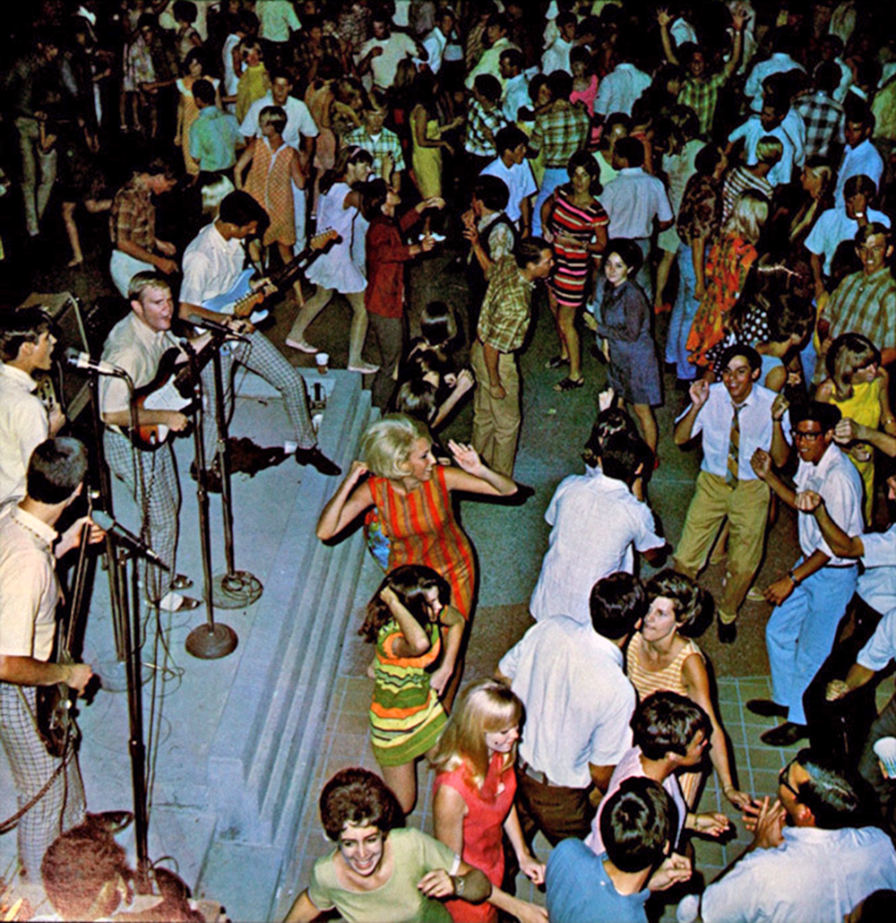 1960s dancing concert