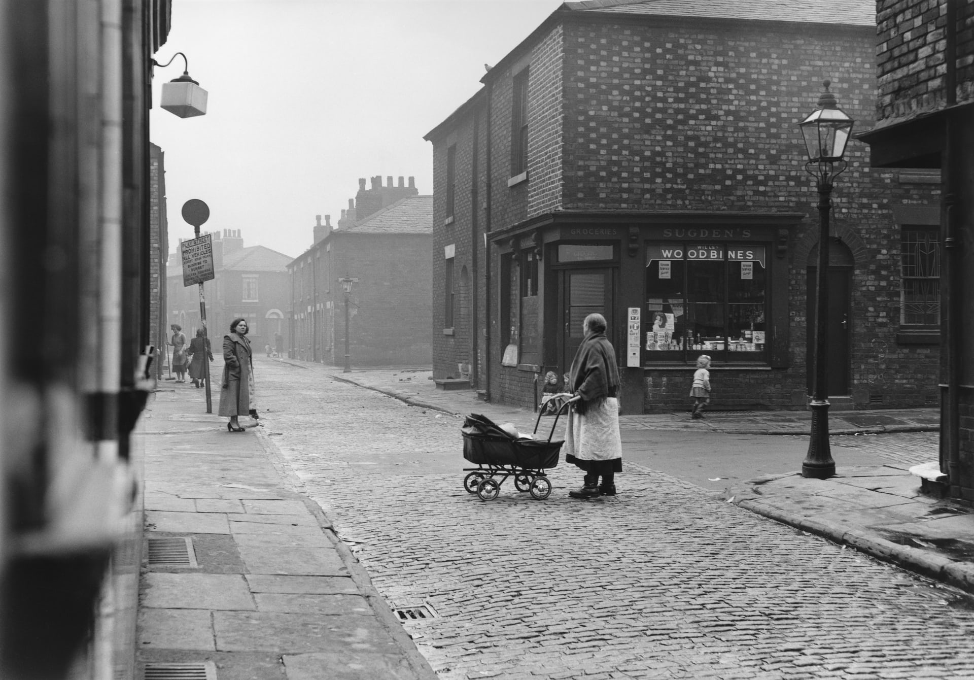 Salford Street Scene, 1957