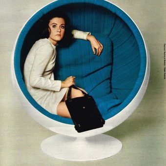 The Amazing Ball & Egg Chairs of the 1960s-1970s