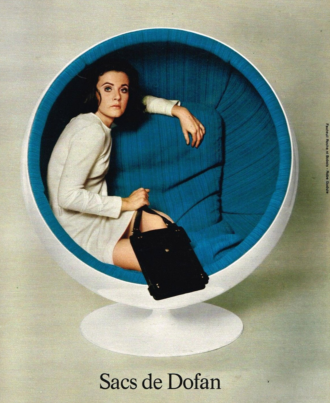 The Amazing Ball & Egg Chairs of the 1960s-1970s - Flashbak