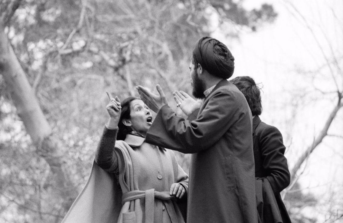 Iranian women protested the headscarf1979
