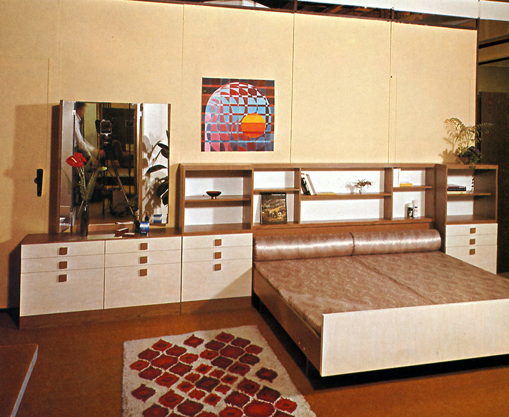 70's wood bedroom furniture
