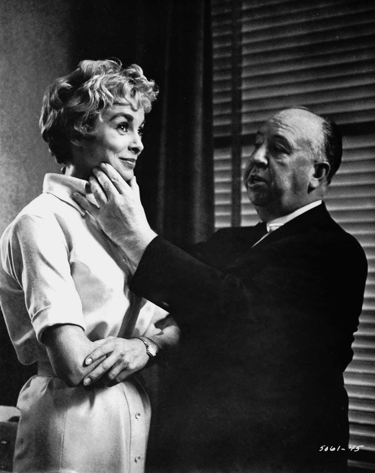 Alfred Hitchcock’s Rules For Watching Psycho And Behind The Scenes ...