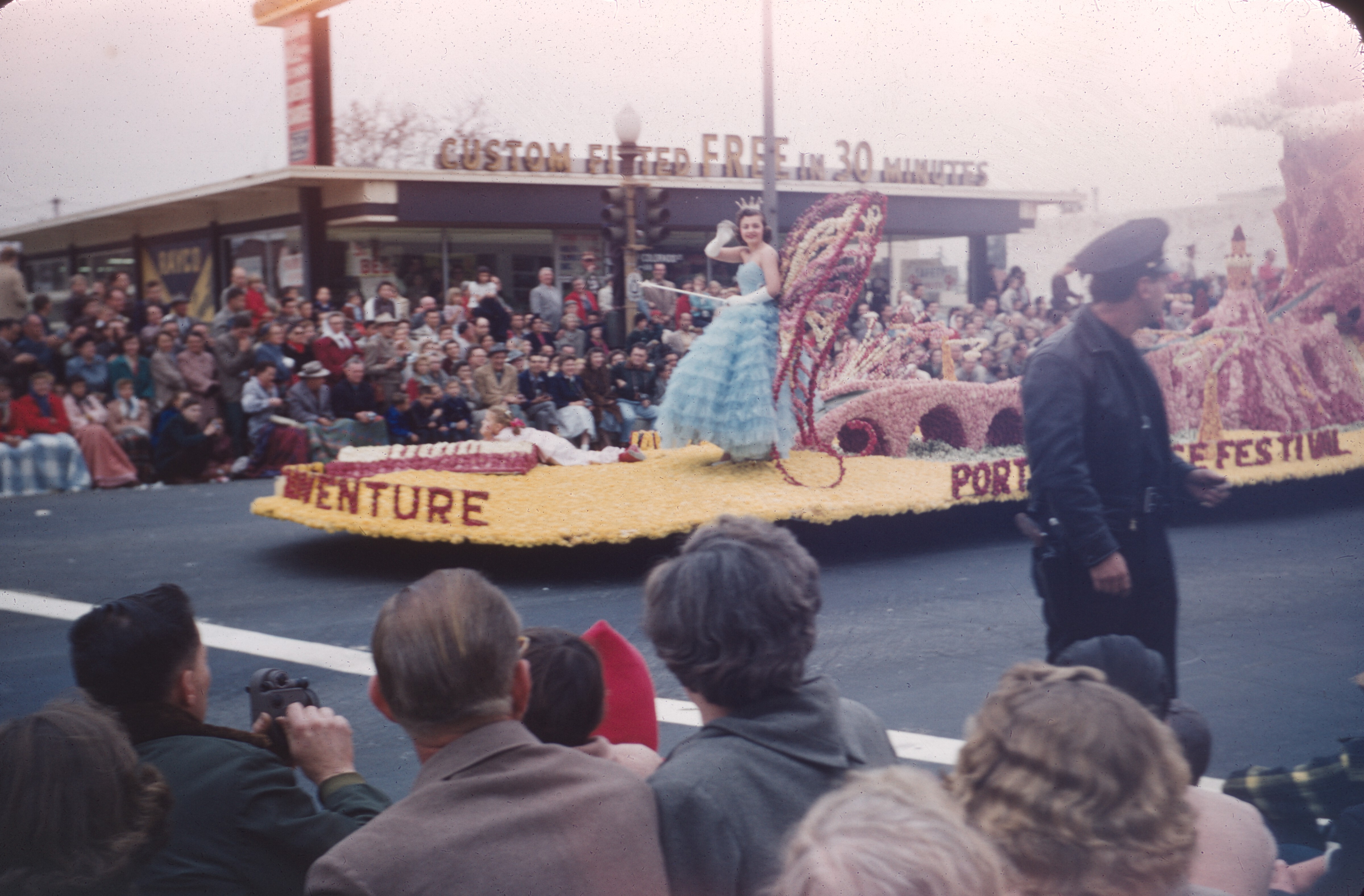 Rose Bowl Parade, Jan 1957