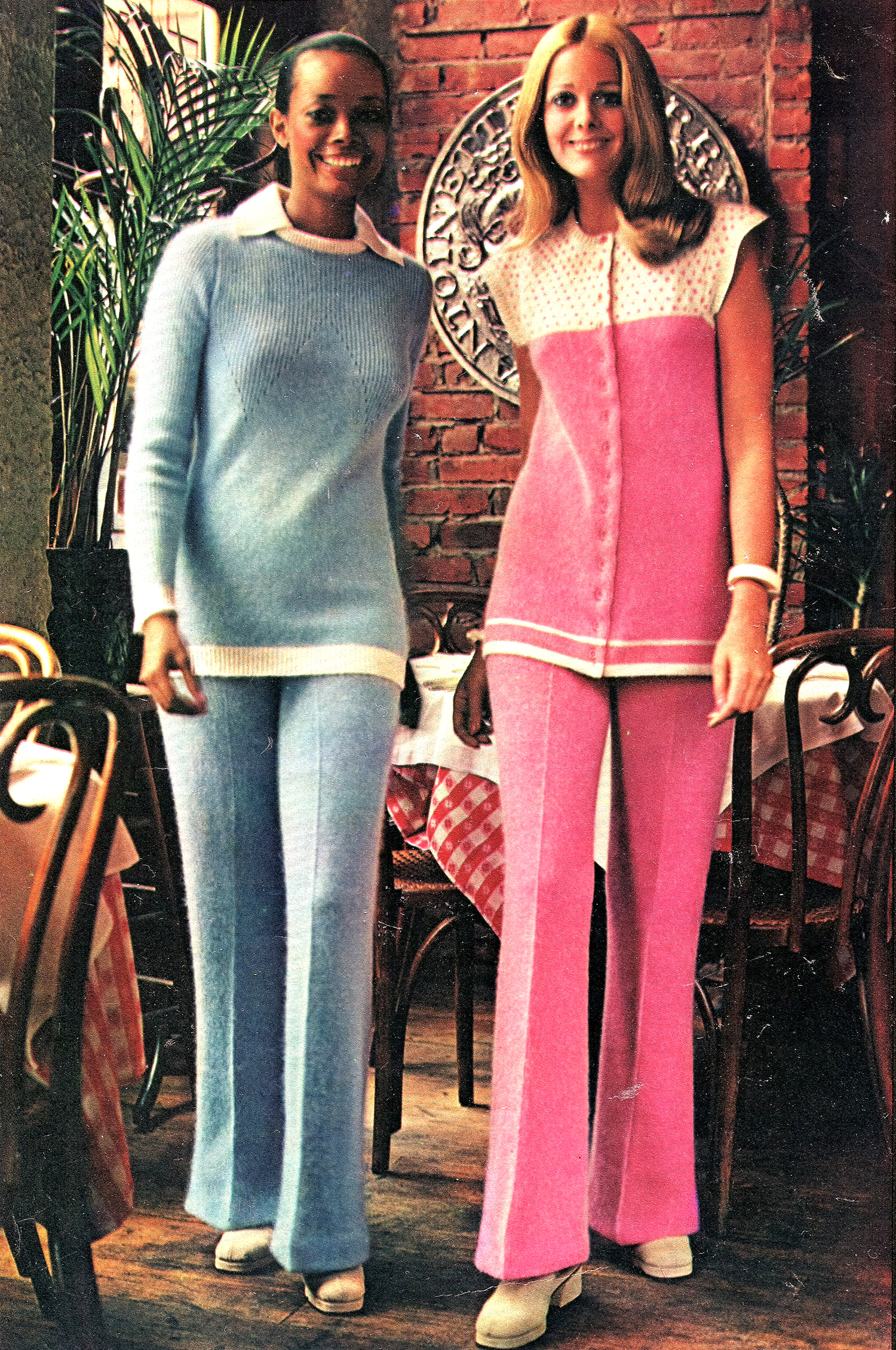 70s women fashion