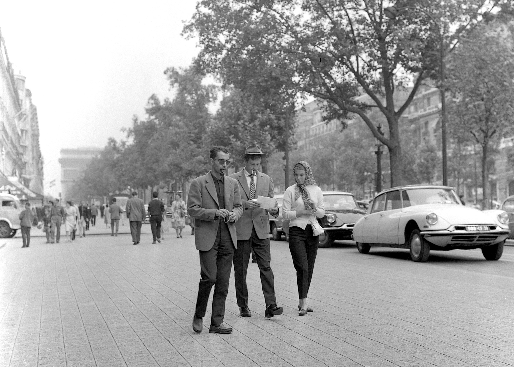 Raymond Cauchetier A Bout de Souffle directed by Godard