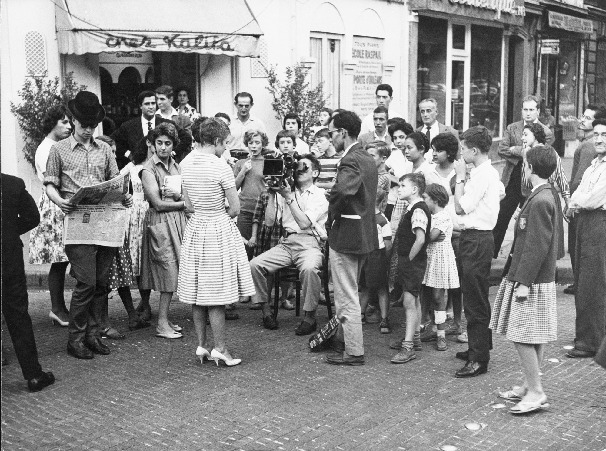 Raymond Cauchetier Jean Paul Belmondo On The Set Of A Bout De Souffle Directed By Jean Luc Godard 1960 7 Flashbak