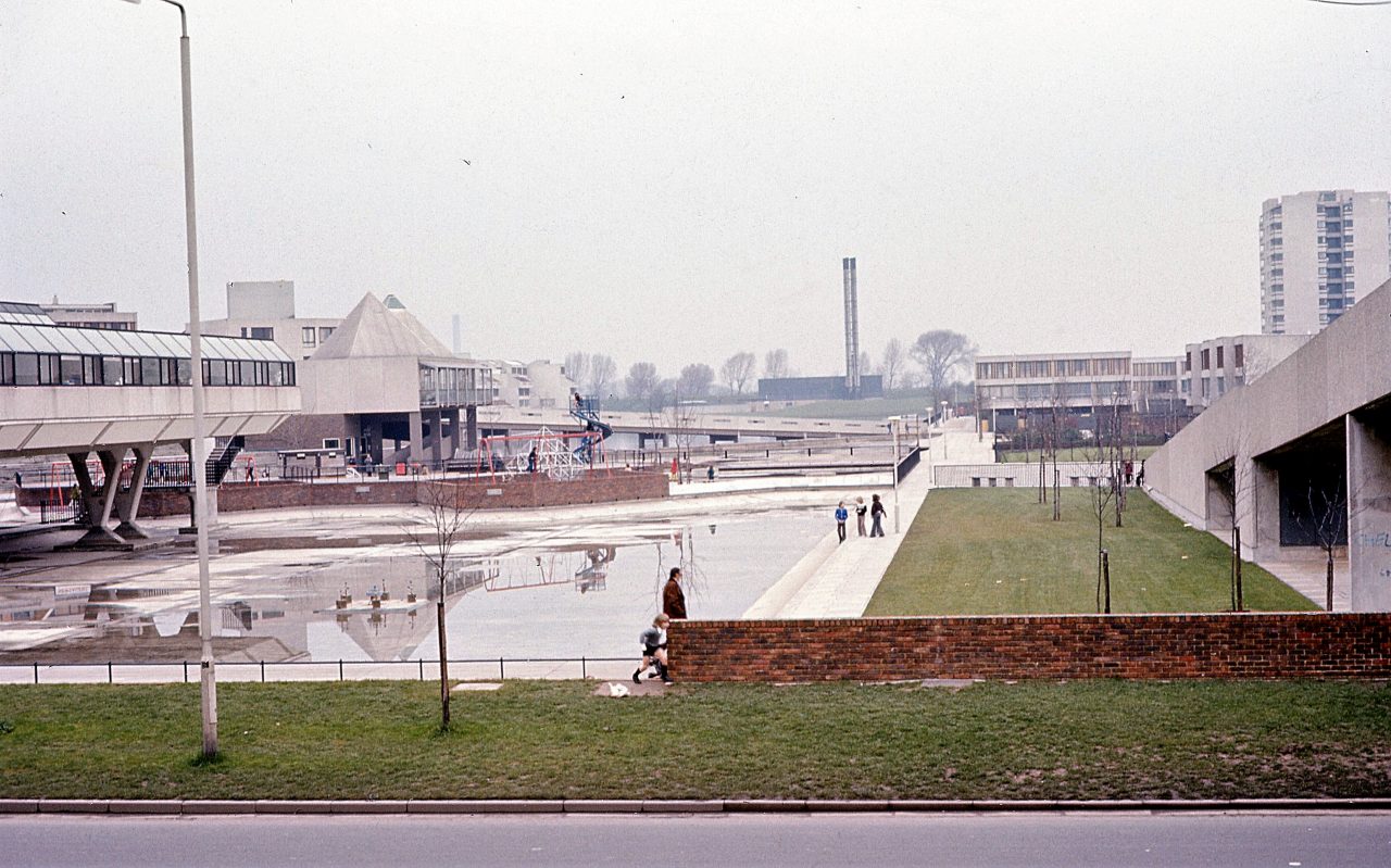 LondonThamesmead 1975