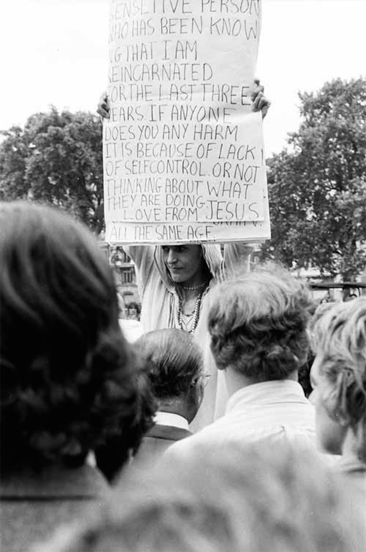 Jellett at Speakers’ Corner, Hyde Park, 1973 (Source- Willem GT, UK Rock Festivals)