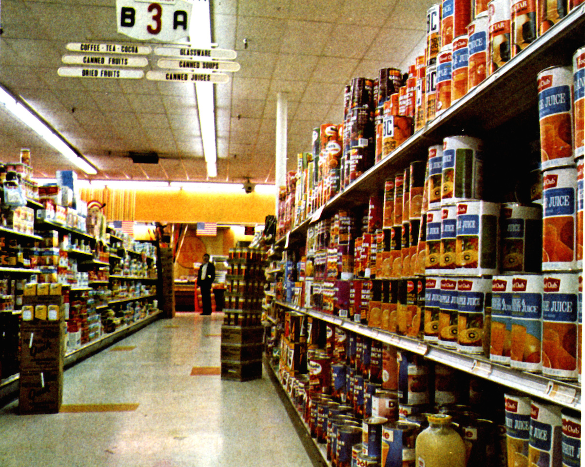 Markets And Menus 1974 supermarkets USA