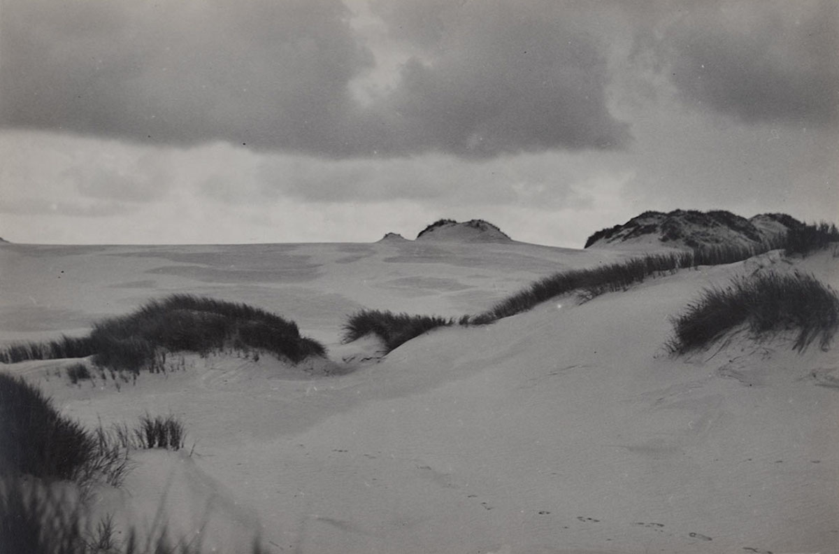 Sans titre (Paysage de dunes), entre 1927 et 1933 Raoul Hausmann