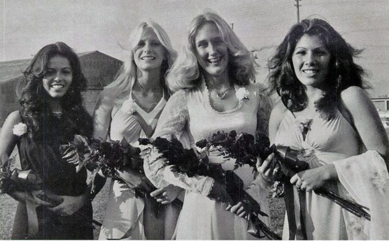 Miss Popularity In The 1970s 35 Vintage Photos Of Prom Queens And Their