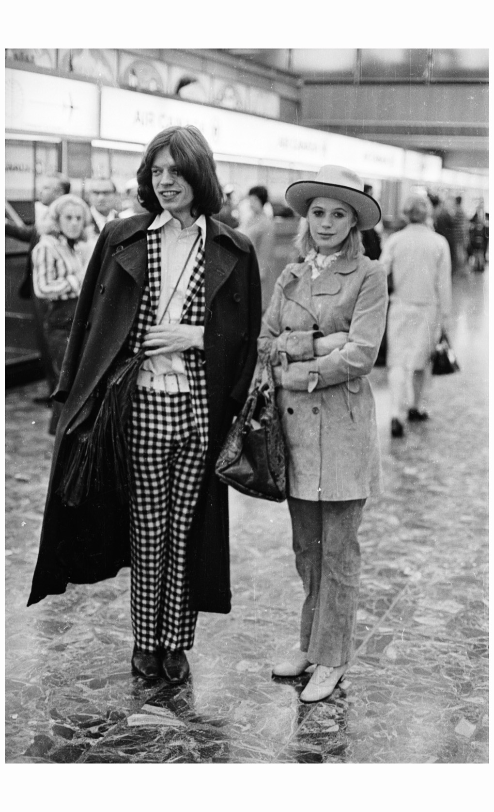 Marianne Faithfull And Mick Jagger London Airport 1969 William Lovelace Flashbak