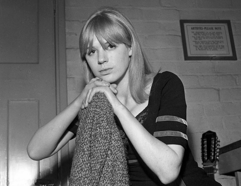 Marianne Faithfull backstage in Doncaster, 1964. Photo by Paul Berriff ...