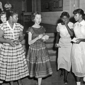 Civil Rights School Desegregation 1954 - Flashbak