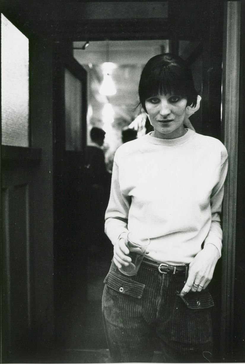 birmingham Janet Mendelsohn, Kathleen outside the bar (c.1968