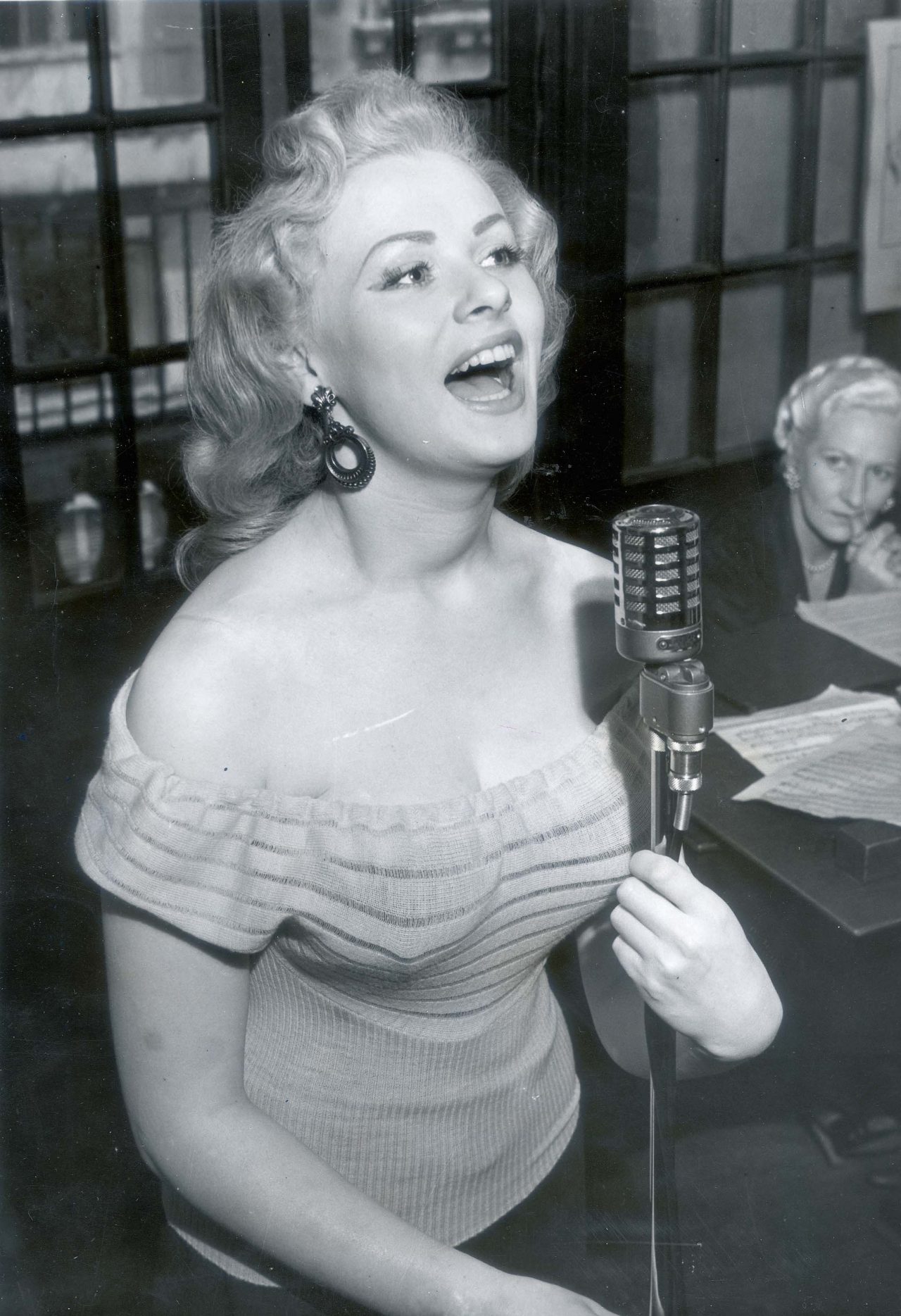 Actress And Fifties Glamour Model Sabrina (norma Ann Sykes) Pictured Singing. 16 Jun 1955