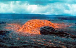 22 Great Photographs Of The Kilauea Volcano Eruption, Hawaii (1969-1974 ...