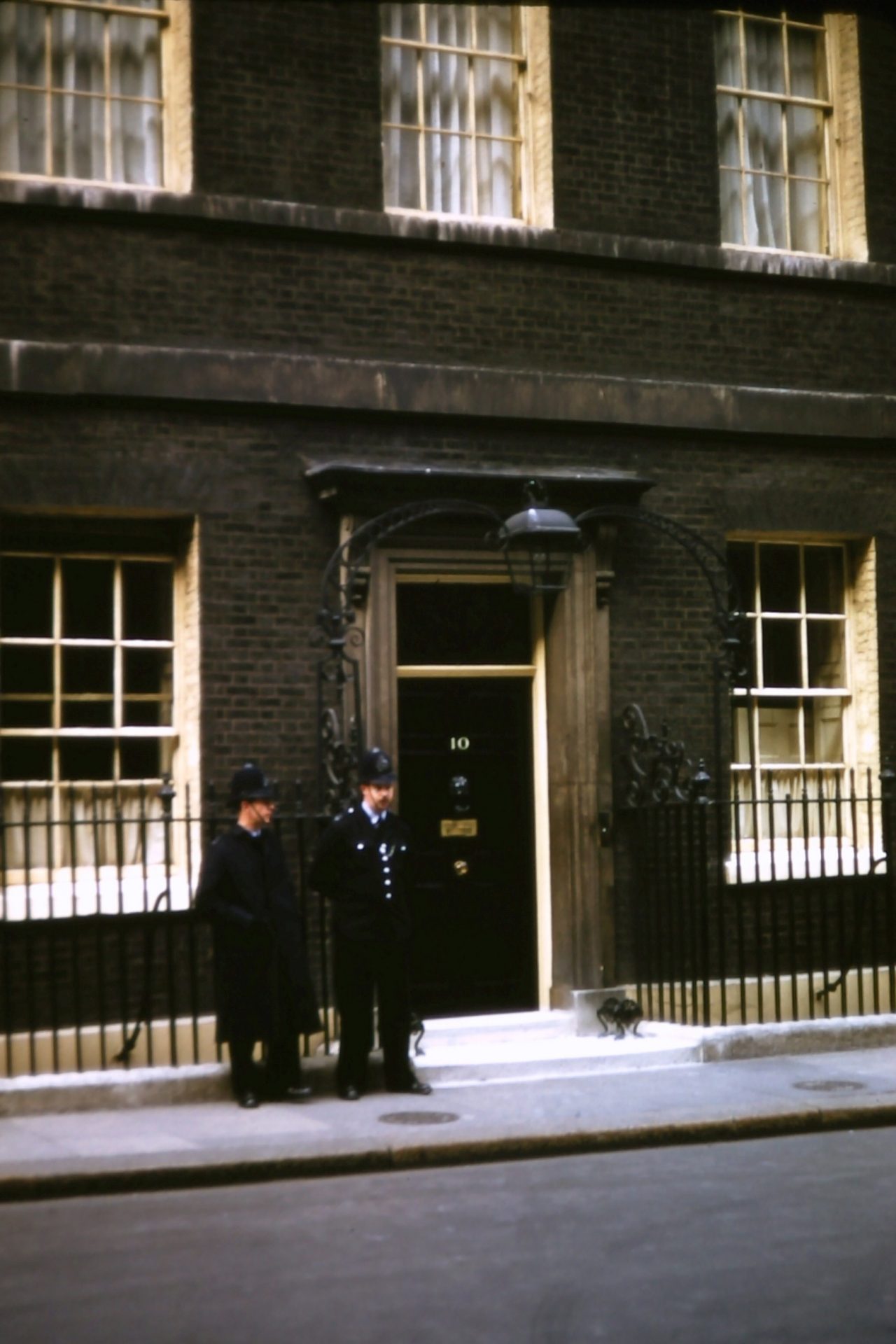 No 10 Downing Street March 31 1957 Flashbak