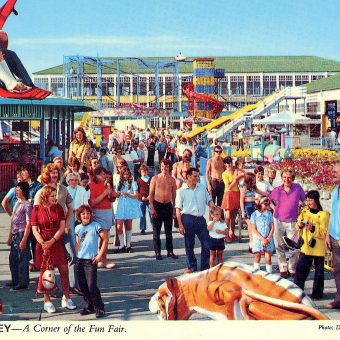 Butlins Filey - Amusement Park (postcard, early 1970s) - Flashbak