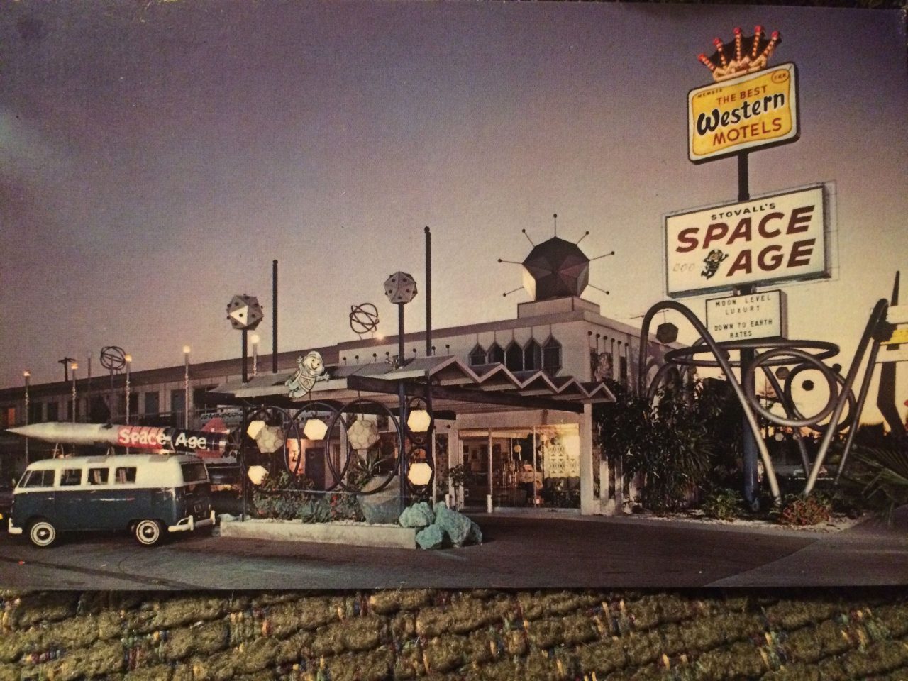 space age lodge