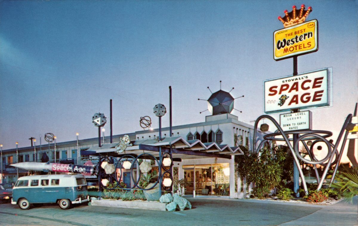 Space Age Lodge Stovell Disneyland