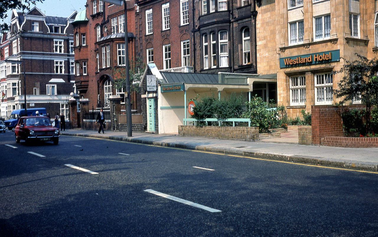 London pubs 1970s