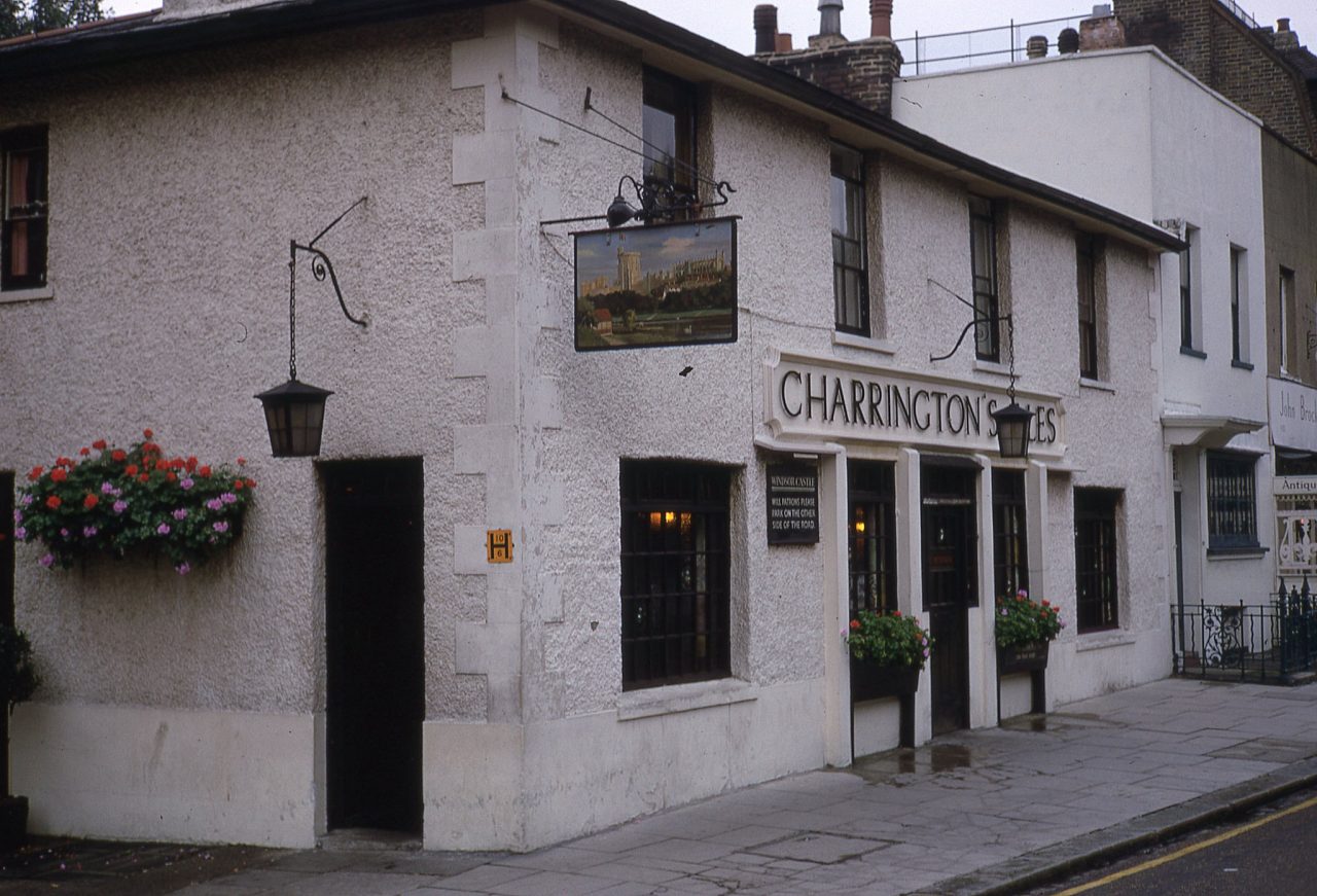 London pubs 1970s