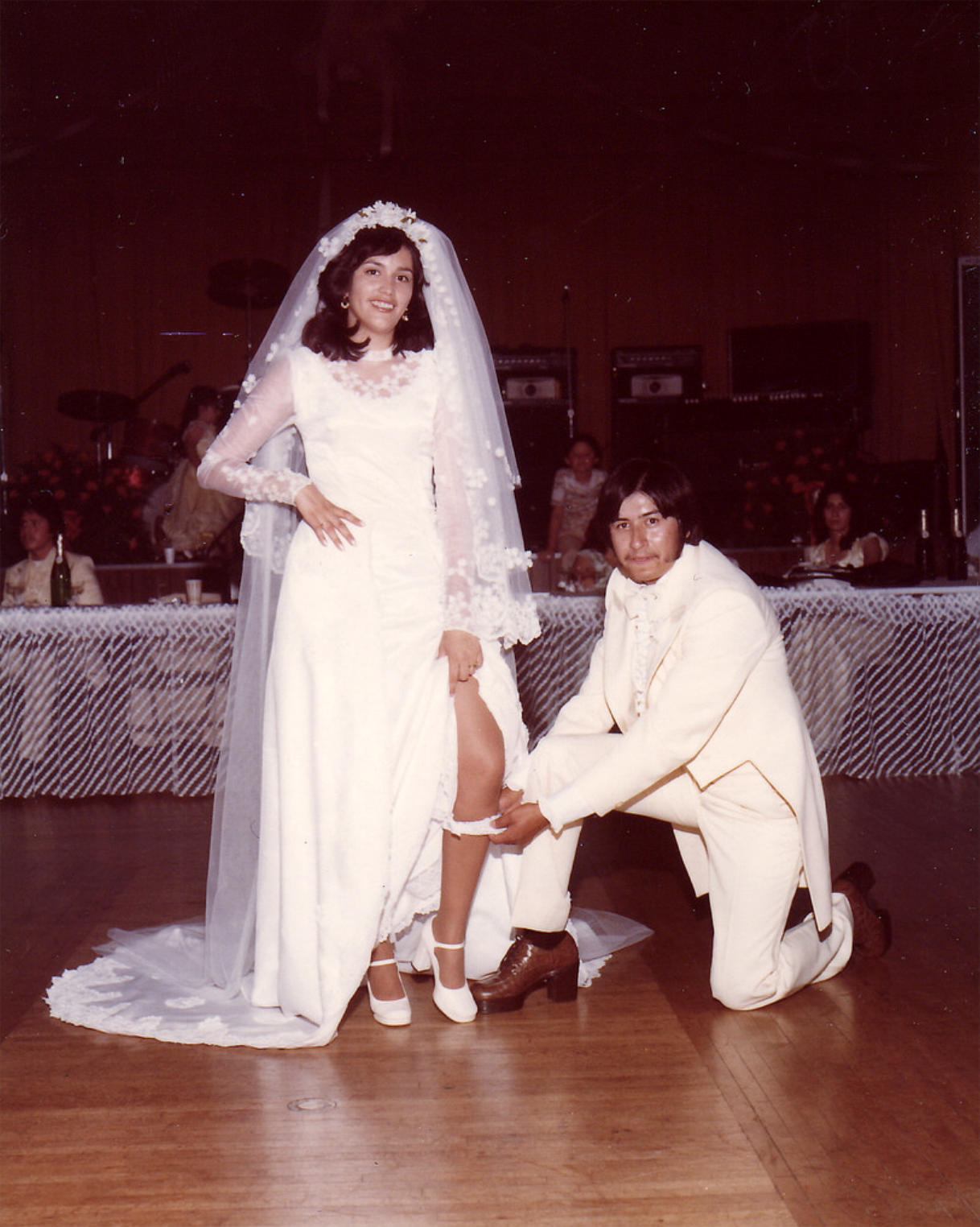 What Is Garter Removal In Wedding Honestweddingadvice What Is Garter Removal In Wedding Honestweddingadvice