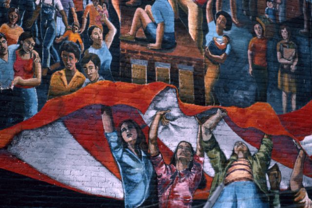 PUERTO RICAN MURAL PAINTING - Flashbak