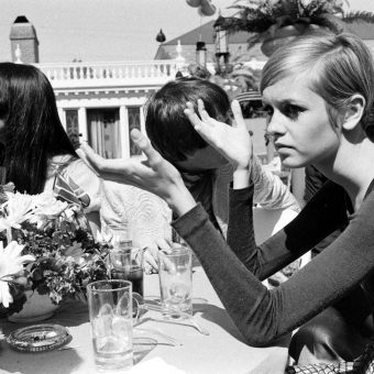 Twiggy with Sonny and Cher (left) in Beverly Hills, 1967. Ralph Crane ...