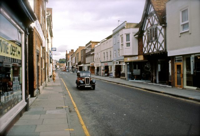 Photos From A Trip Around England in 1977 - Flashbak