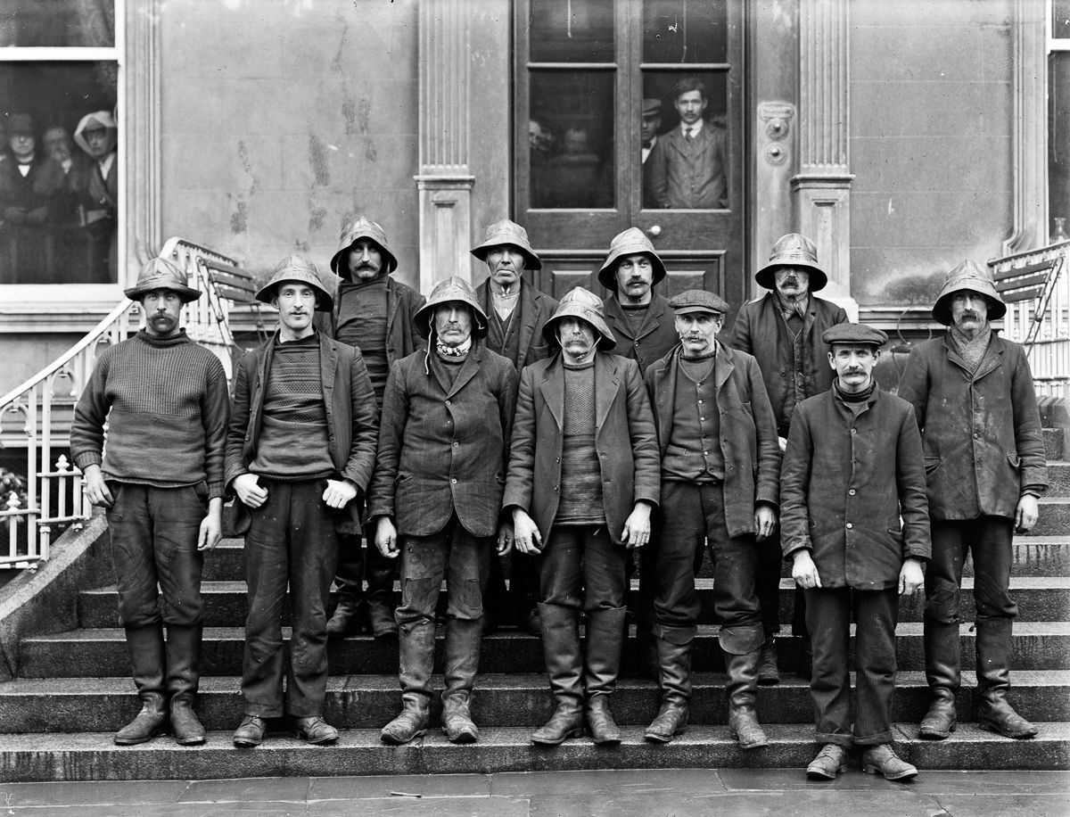 1914 Lifeboat men Ireland