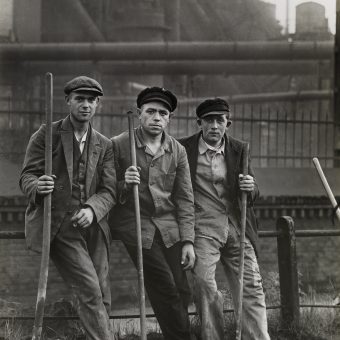 Straßenarbeiter im Ruhrgebiet, ca. 1928 / Workmen in the Ruhr R - Flashbak