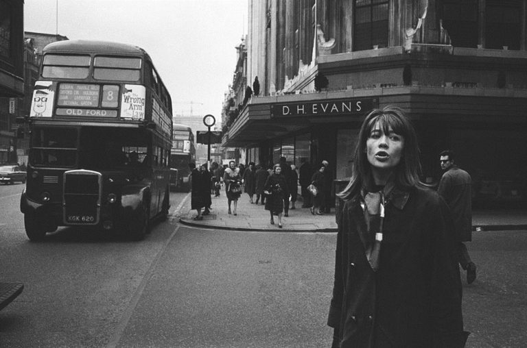 Photographs of Singer Françoise Hardy in London - Flashbak