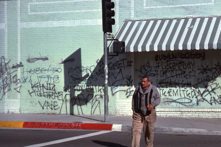 28 Photographs of Los Angeles - 1977-1978 - Flashbak