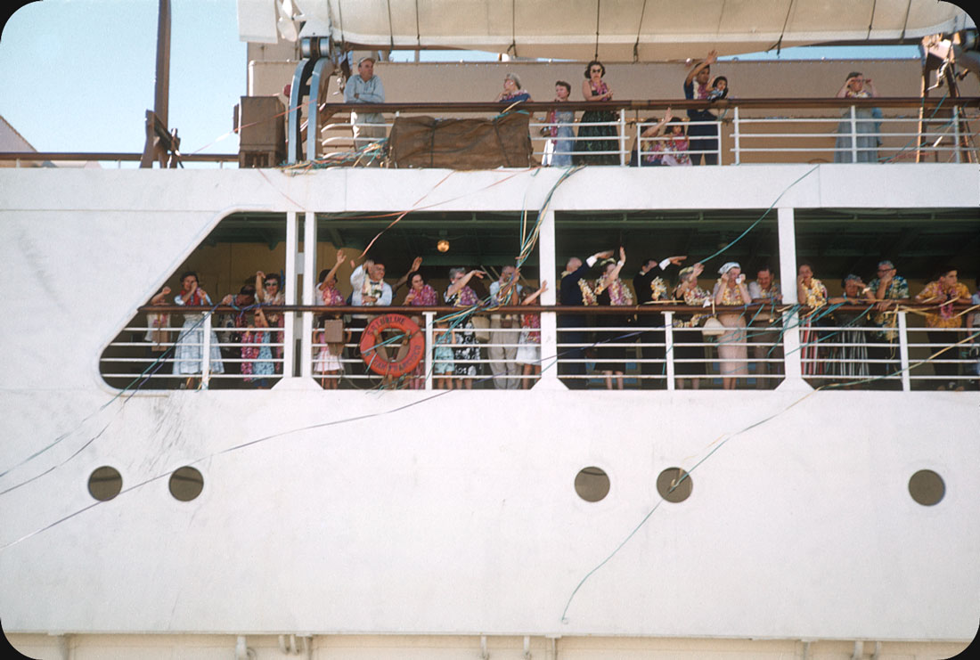 SS Lurline Arrival, Honolulu – Late 1950s