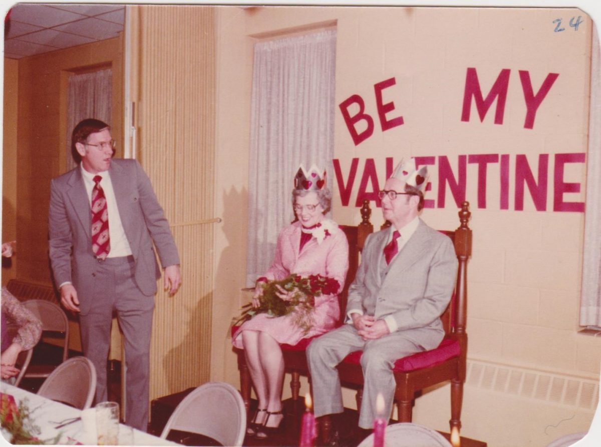 St Valentine cars hearts vintage photos