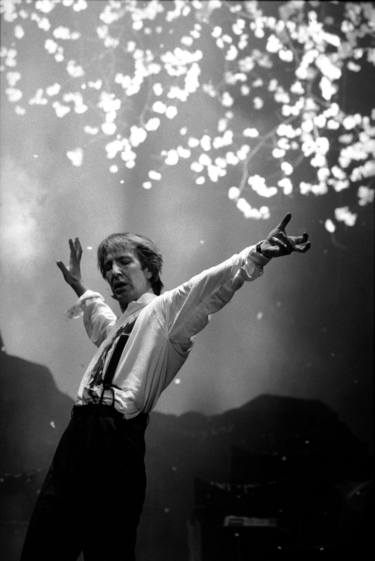 Ivan KynclTango at the End of Winter, 1991 Alan Rickman in Peter Barnes’ adaptation of Kunio Shimizu’s play, directed by Yukio Ninagawa at Piccadilly theatre, London