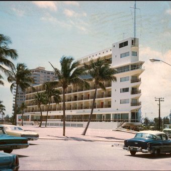 yankee-clipper-ft-lauderdale-1966_4077161214_o - Flashbak