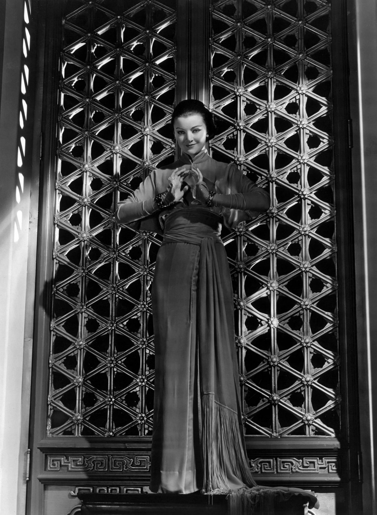 Actress Myrna Loy in "The Mask of Fu Manchu" Celebrity Photo Print 1932 
