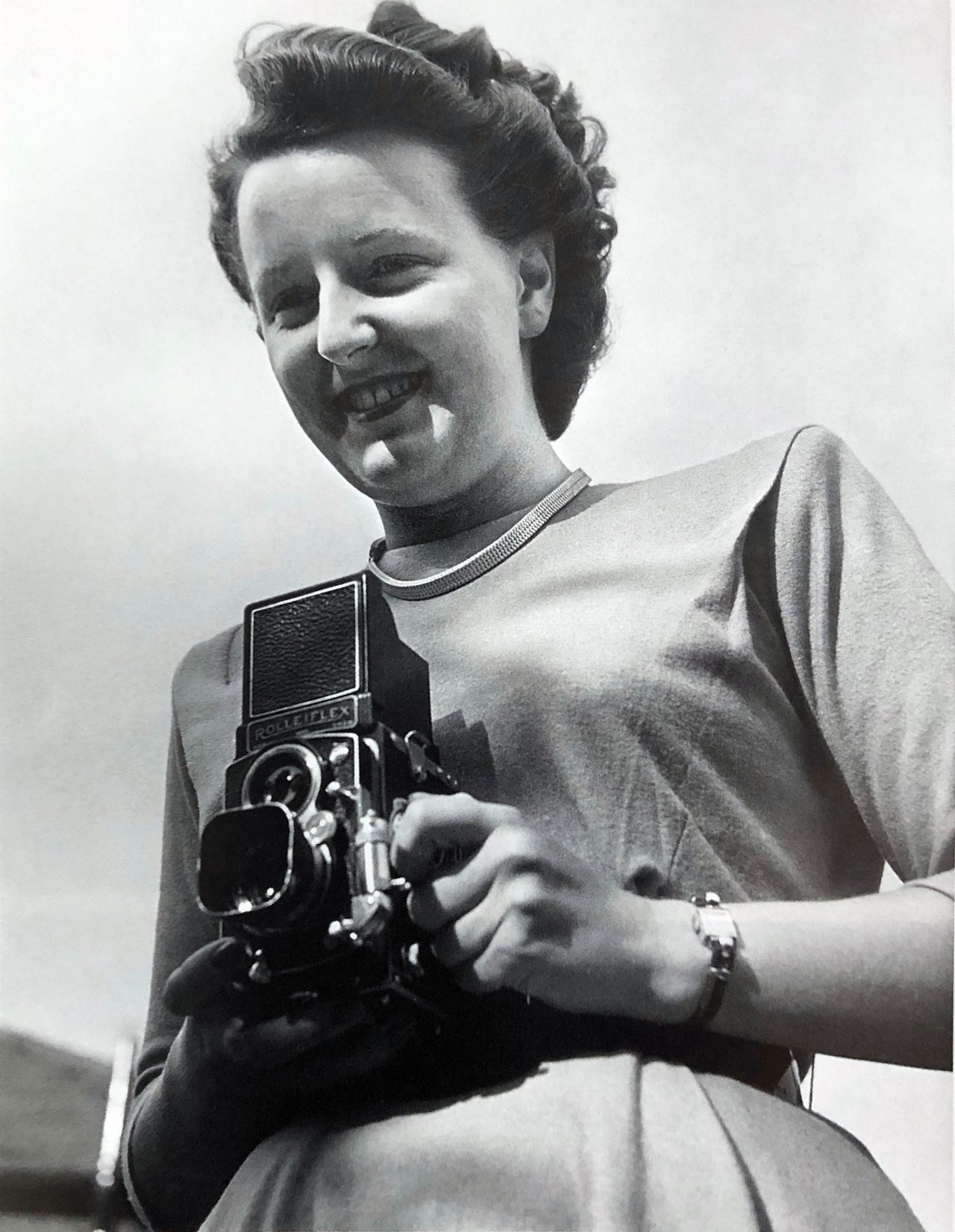 Camera Girl Fleet Street Daily Mirror