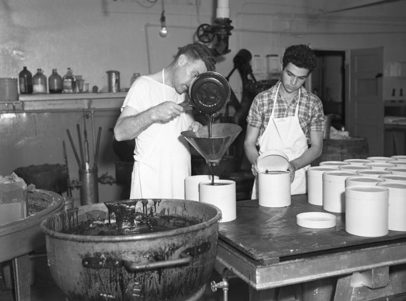 Currie’s Ice Cream Parlors LA 1946 California