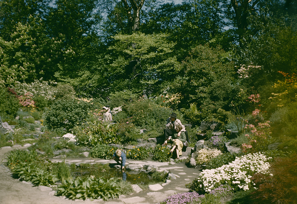People in the park of Trädgårdsföreningen, The Garden Society of Gothenburg.