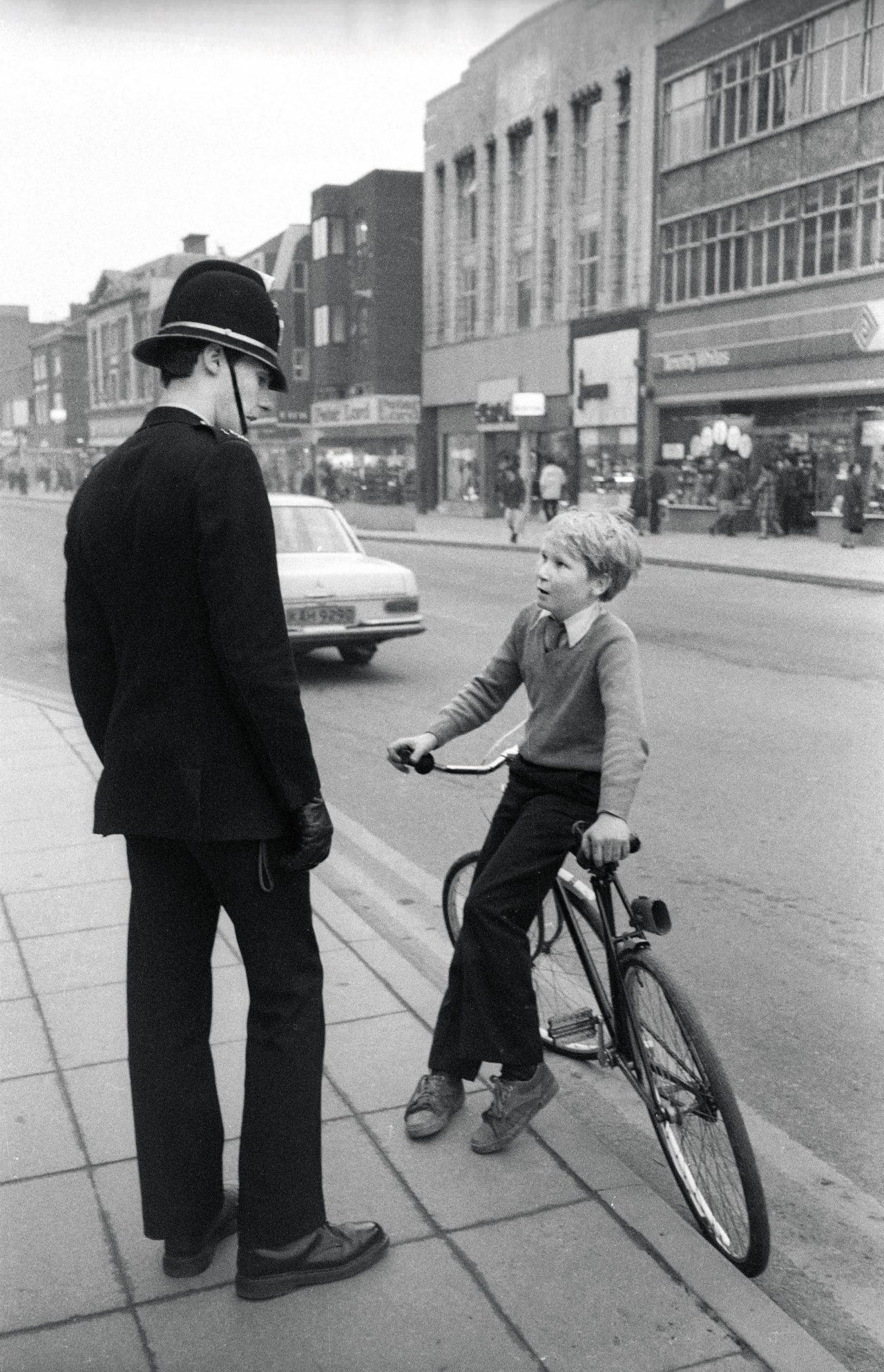 reunions chris porsz street photography peterborough 1970s