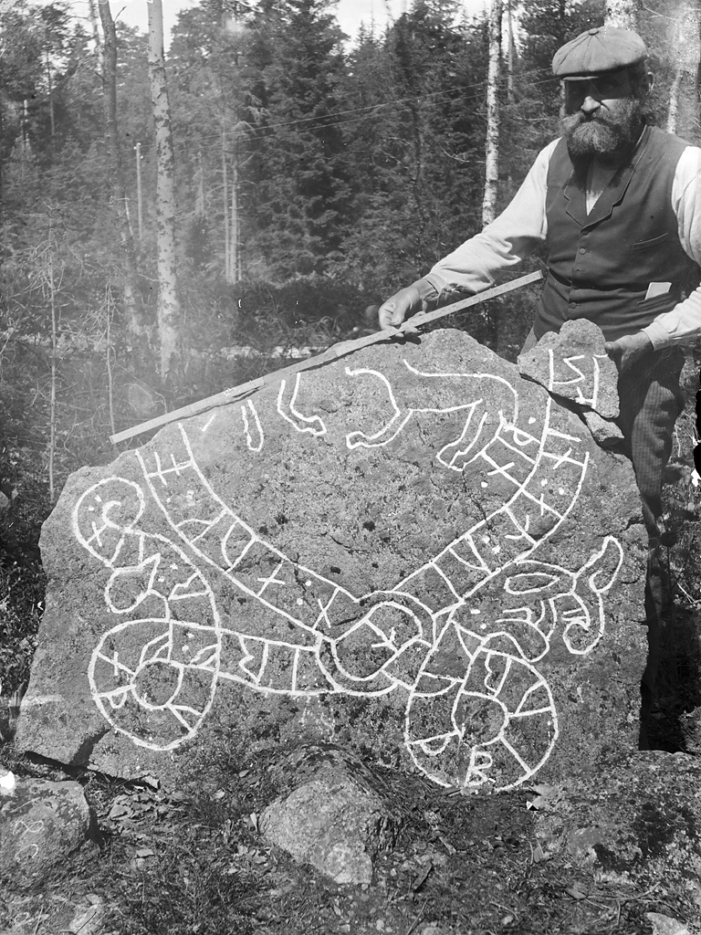 41 Fabulous Old Photographs of Ancient Rune Stones in Sweden