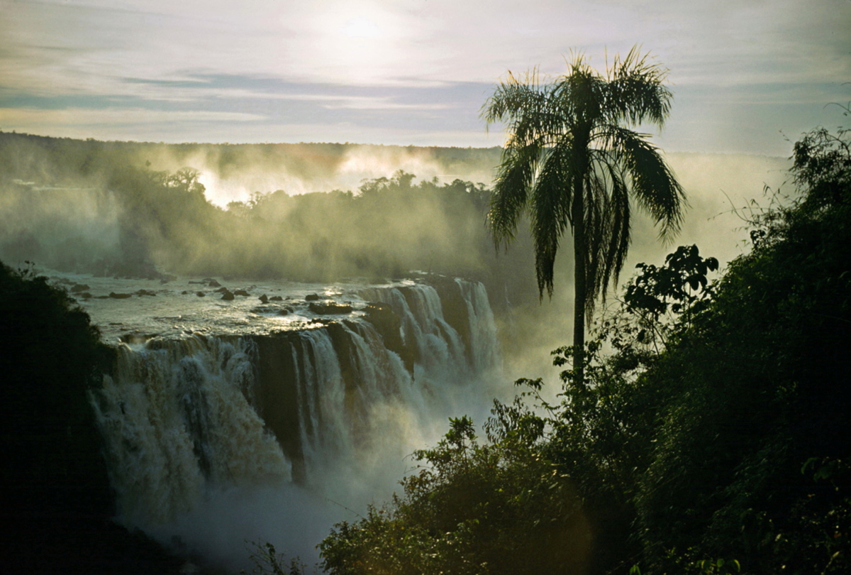 Iguasu Falls,Brazil:Argentina, 1960 Kodachrome