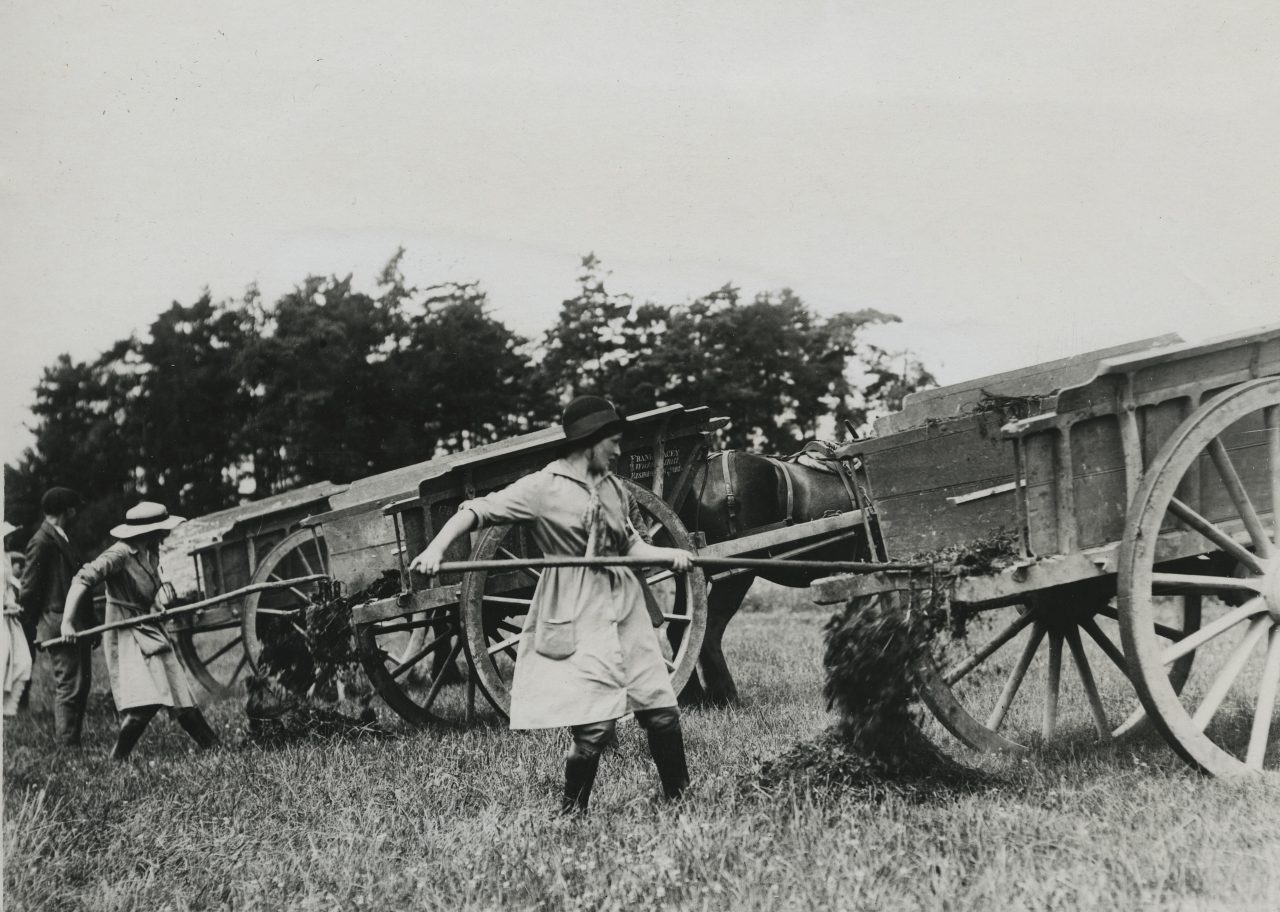 1918 Women World War workers