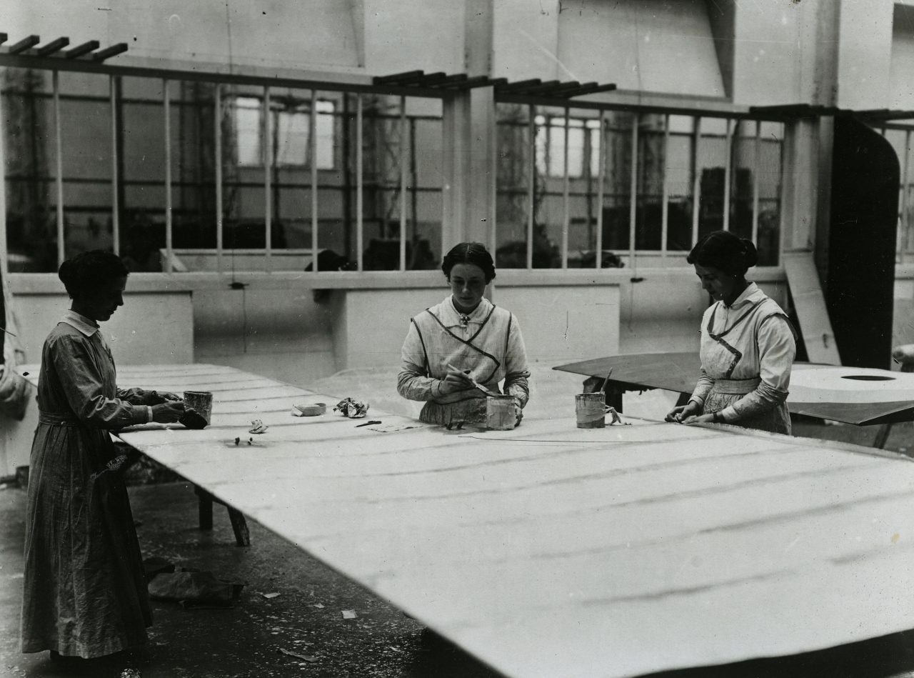 1918 Women World War workers