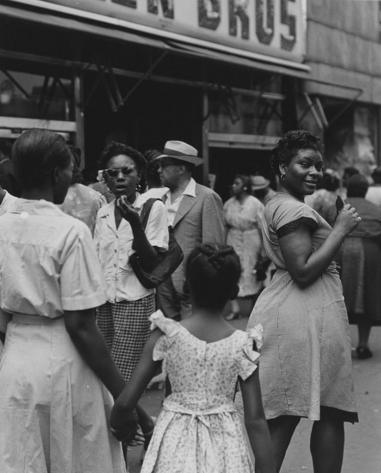 1946 125th Street, Harlem. - Flashbak